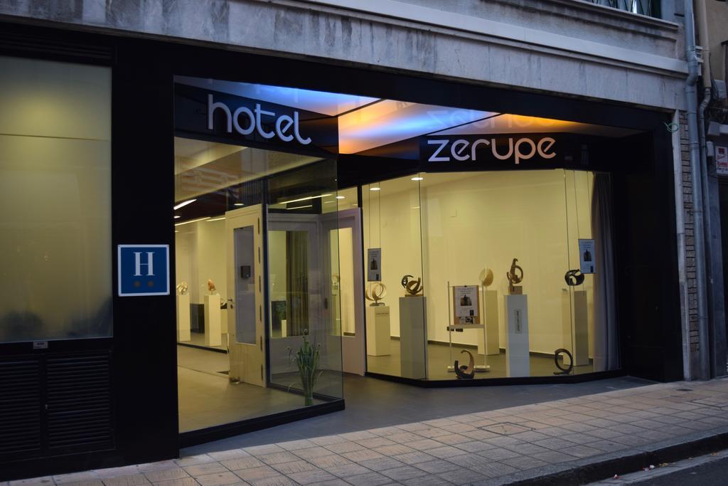 Zerupe Hotel Зараутц Экстерьер фото